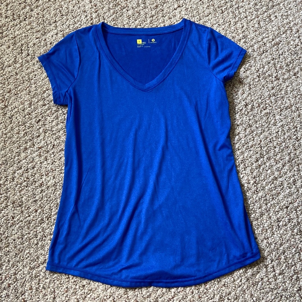 Xersion blue t-shirt size Small